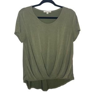 Green Envelope Boutique Green Short Sleeve High Low Flowy Blouse